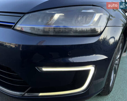 Синій Фольксваген e-Golf, об'ємом двигуна 0 л та пробігом 99 тис. км за 9500 $, фото 39 на Automoto.ua