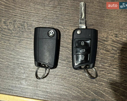 Синій Фольксваген e-Golf, об'ємом двигуна 0 л та пробігом 72 тис. км за 9500 $, фото 54 на Automoto.ua