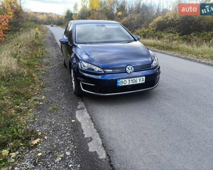 Синий Фольксваген e-Golf, объемом двигателя 0 л и пробегом 125 тыс. км за 8200 $, фото 4 на Automoto.ua