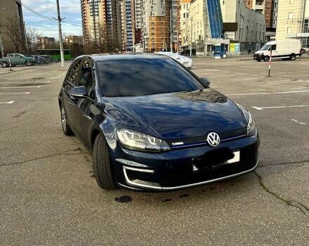 Синій Фольксваген e-Golf, об'ємом двигуна 85 л та пробігом 175 тис. км за 7800 $, фото 2 на Automoto.ua