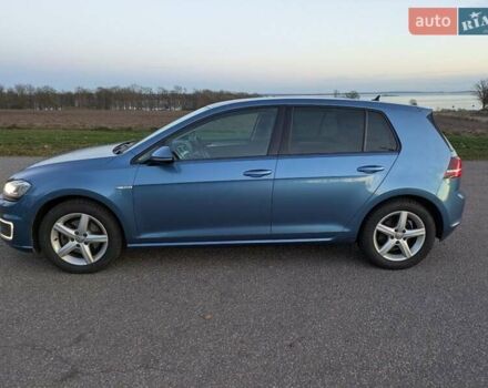 Синий Фольксваген e-Golf, объемом двигателя 0 л и пробегом 150 тыс. км за 7700 $, фото 7 на Automoto.ua