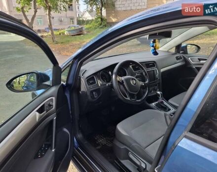 Синий Фольксваген e-Golf, объемом двигателя 0 л и пробегом 113 тыс. км за 8200 $, фото 16 на Automoto.ua