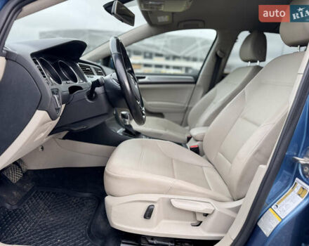 Синий Фольксваген e-Golf, объемом двигателя 0 л и пробегом 73 тыс. км за 8300 $, фото 39 на Automoto.ua