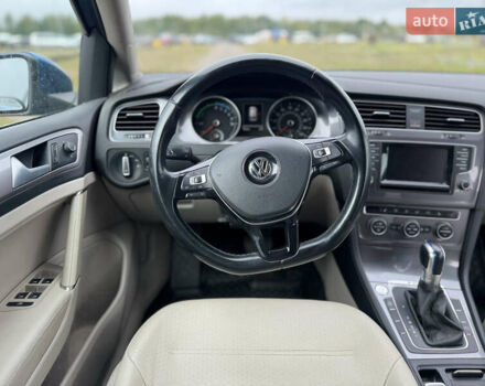 Синий Фольксваген e-Golf, объемом двигателя 0 л и пробегом 73 тыс. км за 8300 $, фото 61 на Automoto.ua
