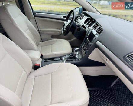 Синий Фольксваген e-Golf, объемом двигателя 0 л и пробегом 73 тыс. км за 8300 $, фото 54 на Automoto.ua