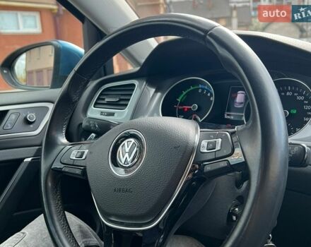Синий Фольксваген e-Golf, объемом двигателя 0 л и пробегом 104 тыс. км за 9300 $, фото 23 на Automoto.ua