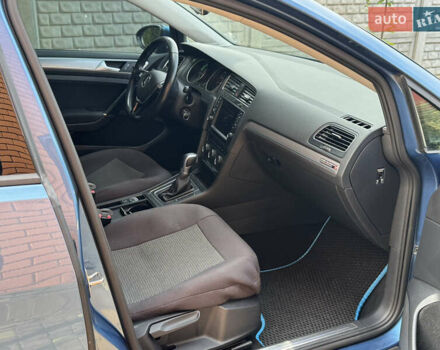 Синій Фольксваген e-Golf, об'ємом двигуна 0 л та пробігом 72 тис. км за 9500 $, фото 37 на Automoto.ua