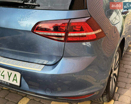 Синій Фольксваген e-Golf, об'ємом двигуна 0 л та пробігом 72 тис. км за 9500 $, фото 13 на Automoto.ua