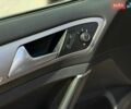 Синий Фольксваген e-Golf, объемом двигателя 0 л и пробегом 169 тыс. км за 7950 $, фото 10 на Automoto.ua
