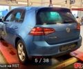Синий Фольксваген e-Golf, объемом двигателя 100 л и пробегом 181 тыс. км за 9000 $, фото 4 на Automoto.ua