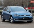 Синий Фольксваген e-Golf, объемом двигателя 0 л и пробегом 96 тыс. км за 9900 $, фото 1 на Automoto.ua