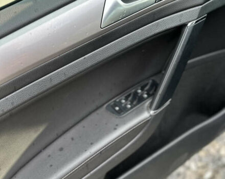 Синий Фольксваген e-Golf, объемом двигателя 0 л и пробегом 118 тыс. км за 8400 $, фото 25 на Automoto.ua