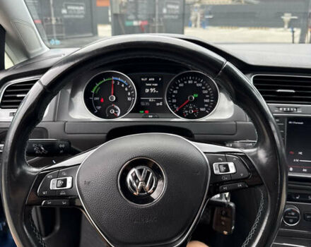 Синій Фольксваген e-Golf, об'ємом двигуна 0 л та пробігом 105 тис. км за 8000 $, фото 39 на Automoto.ua