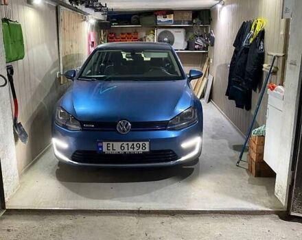 Синий Фольксваген e-Golf, объемом двигателя 0 л и пробегом 160 тыс. км за 7600 $, фото 15 на Automoto.ua