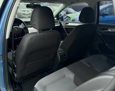 Синий Фольксваген e-Golf, объемом двигателя 0 л и пробегом 71 тыс. км за 8200 $, фото 55 на Automoto.ua