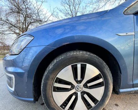 Синий Фольксваген e-Golf, объемом двигателя 0 л и пробегом 145 тыс. км за 9555 $, фото 6 на Automoto.ua