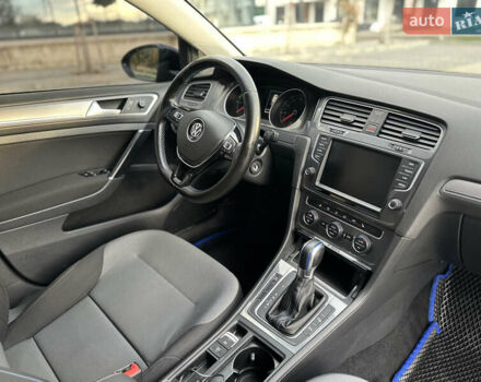 Синій Фольксваген e-Golf, об'ємом двигуна 0 л та пробігом 135 тис. км за 8350 $, фото 40 на Automoto.ua