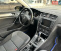 Синий Фольксваген e-Golf, объемом двигателя 0 л и пробегом 135 тыс. км за 7999 $, фото 40 на Automoto.ua