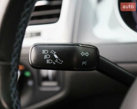 Синий Фольксваген e-Golf, объемом двигателя 0 л и пробегом 96 тыс. км за 9900 $, фото 25 на Automoto.ua