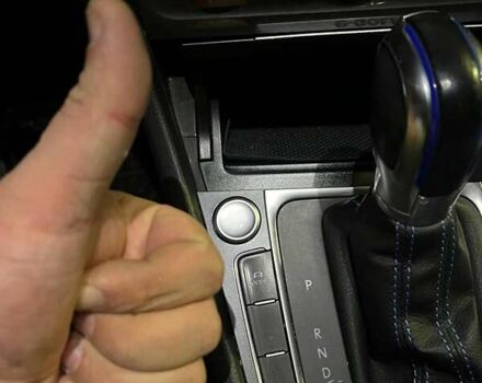 Синий Фольксваген e-Golf, объемом двигателя 0 л и пробегом 78 тыс. км за 10400 $, фото 6 на Automoto.ua