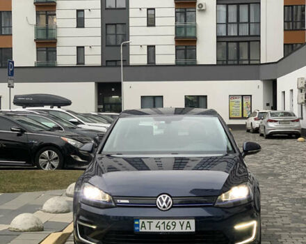 Синий Фольксваген e-Golf, объемом двигателя 0 л и пробегом 63 тыс. км за 9500 $, фото 2 на Automoto.ua