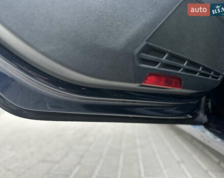 Синій Фольксваген e-Golf, об'ємом двигуна 0 л та пробігом 135 тис. км за 8350 $, фото 26 на Automoto.ua