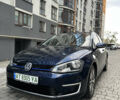 Синий Фольксваген e-Golf, объемом двигателя 0 л и пробегом 111 тыс. км за 8200 $, фото 1 на Automoto.ua