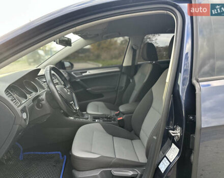 Синій Фольксваген e-Golf, об'ємом двигуна 0 л та пробігом 135 тис. км за 8350 $, фото 29 на Automoto.ua