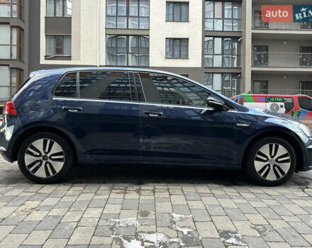Синий Фольксваген e-Golf, объемом двигателя 0 л и пробегом 111 тыс. км за 8200 $, фото 12 на Automoto.ua