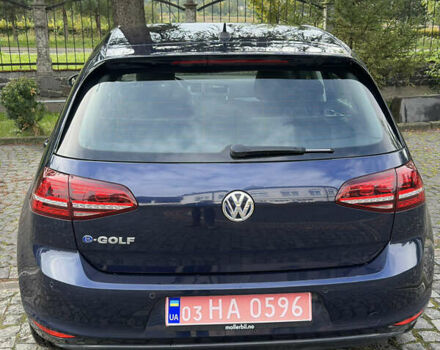 Синий Фольксваген e-Golf, объемом двигателя 0 л и пробегом 111 тыс. км за 8500 $, фото 4 на Automoto.ua