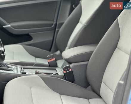 Синий Фольксваген e-Golf, объемом двигателя 0 л и пробегом 168 тыс. км за 7350 $, фото 73 на Automoto.ua