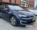 Синий Фольксваген e-Golf, объемом двигателя 24 л и пробегом 117 тыс. км за 9500 $, фото 1 на Automoto.ua