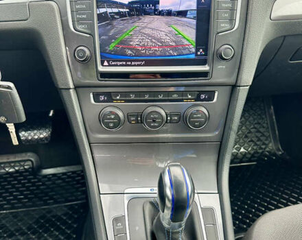 Синий Фольксваген e-Golf, объемом двигателя 0 л и пробегом 136 тыс. км за 8200 $, фото 23 на Automoto.ua