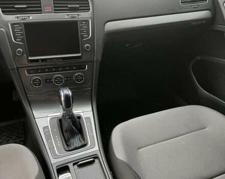 Синий Фольксваген e-Golf, объемом двигателя 0 л и пробегом 106 тыс. км за 8900 $, фото 15 на Automoto.ua