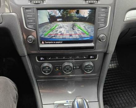 Синий Фольксваген e-Golf, объемом двигателя 0 л и пробегом 109 тыс. км за 8750 $, фото 23 на Automoto.ua