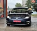 Синий Фольксваген e-Golf, объемом двигателя 0 л и пробегом 153 тыс. км за 8999 $, фото 1 на Automoto.ua