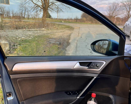 Синий Фольксваген e-Golf, объемом двигателя 0 л и пробегом 145 тыс. км за 9555 $, фото 13 на Automoto.ua