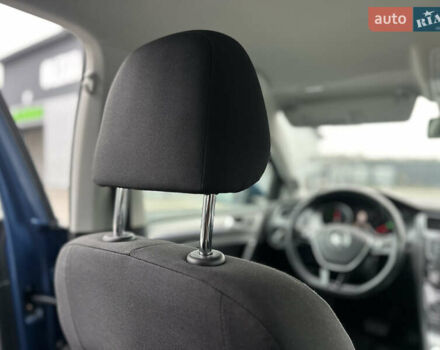 Синий Фольксваген e-Golf, объемом двигателя 0 л и пробегом 168 тыс. км за 7350 $, фото 82 на Automoto.ua