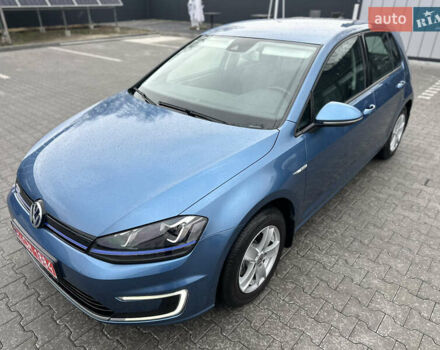 Синий Фольксваген e-Golf, объемом двигателя 0 л и пробегом 168 тыс. км за 7350 $, фото 2 на Automoto.ua