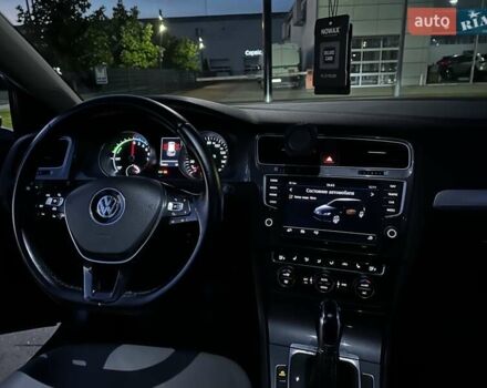 Синий Фольксваген e-Golf, объемом двигателя 0 л и пробегом 148 тыс. км за 7550 $, фото 2 на Automoto.ua