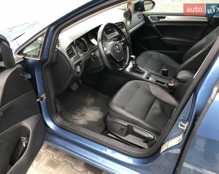 Синий Фольксваген e-Golf, объемом двигателя 0 л и пробегом 117 тыс. км за 10600 $, фото 19 на Automoto.ua