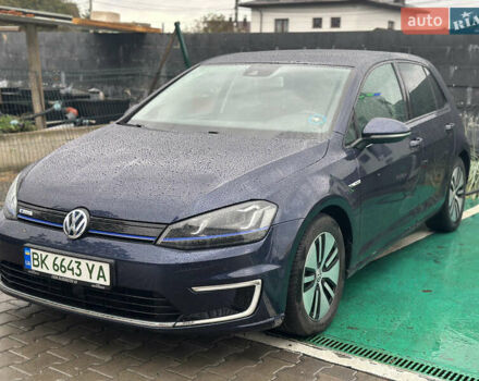 Синий Фольксваген e-Golf, объемом двигателя 0 л и пробегом 114 тыс. км за 8750 $, фото 3 на Automoto.ua