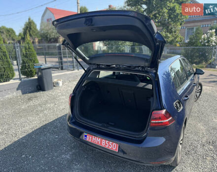 Синий Фольксваген e-Golf, объемом двигателя 0 л и пробегом 195 тыс. км за 7700 $, фото 22 на Automoto.ua