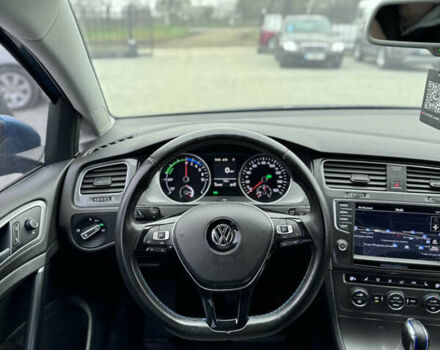 Синий Фольксваген e-Golf, объемом двигателя 0 л и пробегом 71 тыс. км за 8200 $, фото 29 на Automoto.ua