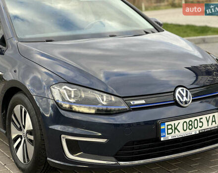 Синій Фольксваген e-Golf, об'ємом двигуна 0 л та пробігом 135 тис. км за 8350 $, фото 3 на Automoto.ua