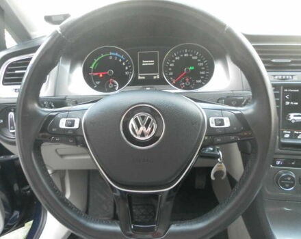 Синий Фольксваген e-Golf, объемом двигателя 0 л и пробегом 88 тыс. км за 9950 $, фото 4 на Automoto.ua