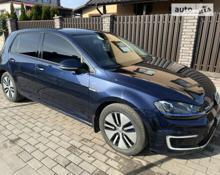 Синий Фольксваген e-Golf, объемом двигателя 0 л и пробегом 137 тыс. км за 9500 $, фото 5 на Automoto.ua