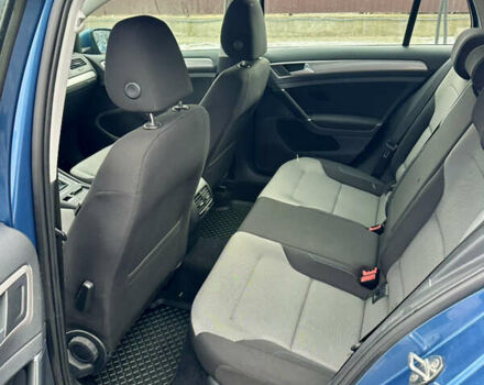 Синий Фольксваген e-Golf, объемом двигателя 0 л и пробегом 136 тыс. км за 8200 $, фото 17 на Automoto.ua