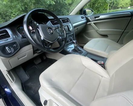 Синий Фольксваген e-Golf, объемом двигателя 0 л и пробегом 126 тыс. км за 10500 $, фото 18 на Automoto.ua
