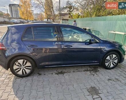 Синий Фольксваген e-Golf, объемом двигателя 0 л и пробегом 74 тыс. км за 12000 $, фото 9 на Automoto.ua